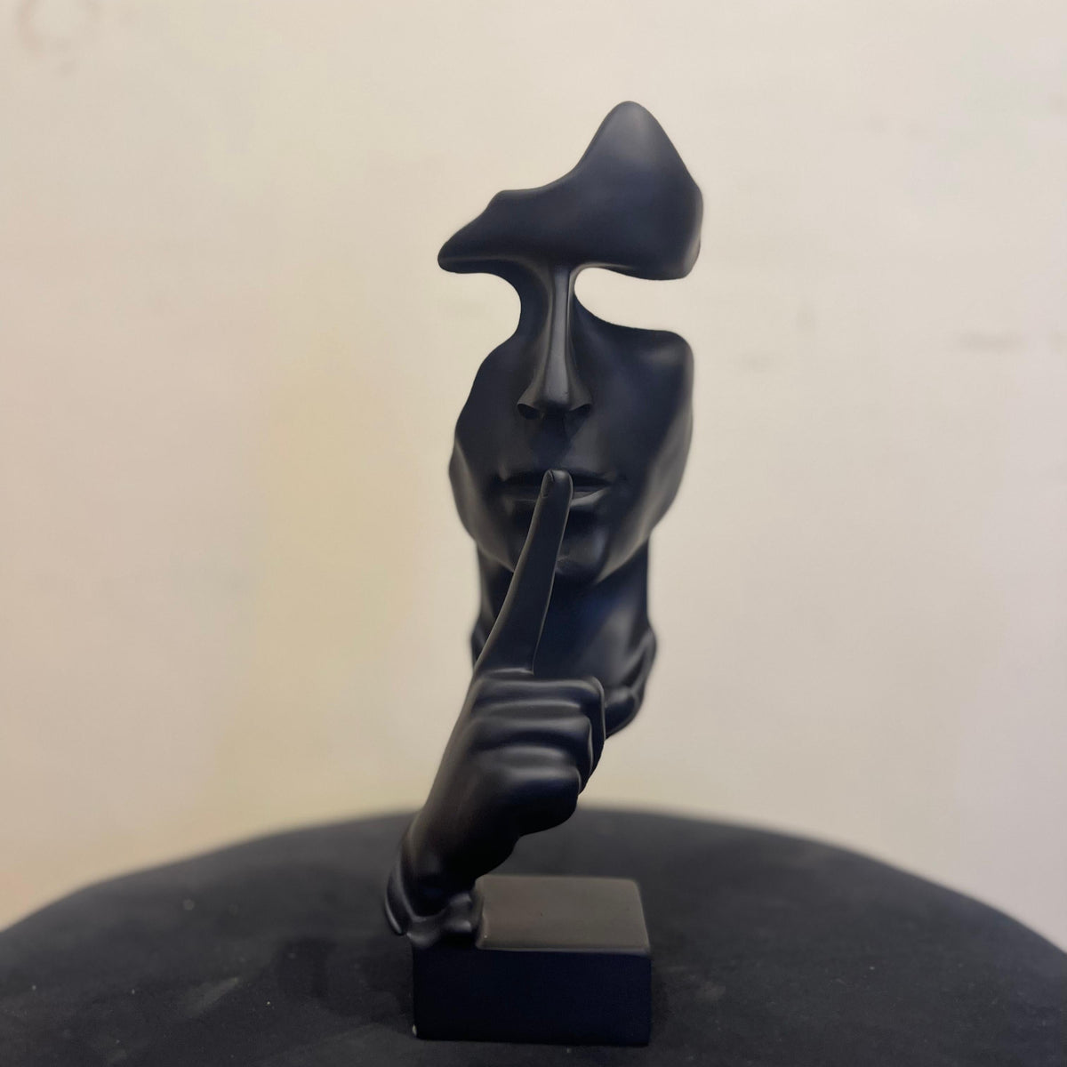 Large size modern sculpture
